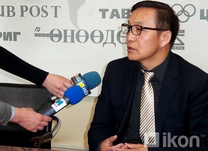 Л.Гүндалай: Дэлхийн жишгийг дагаж, томчуудаар хурдан морь унуулах нь&nbsp;зөв